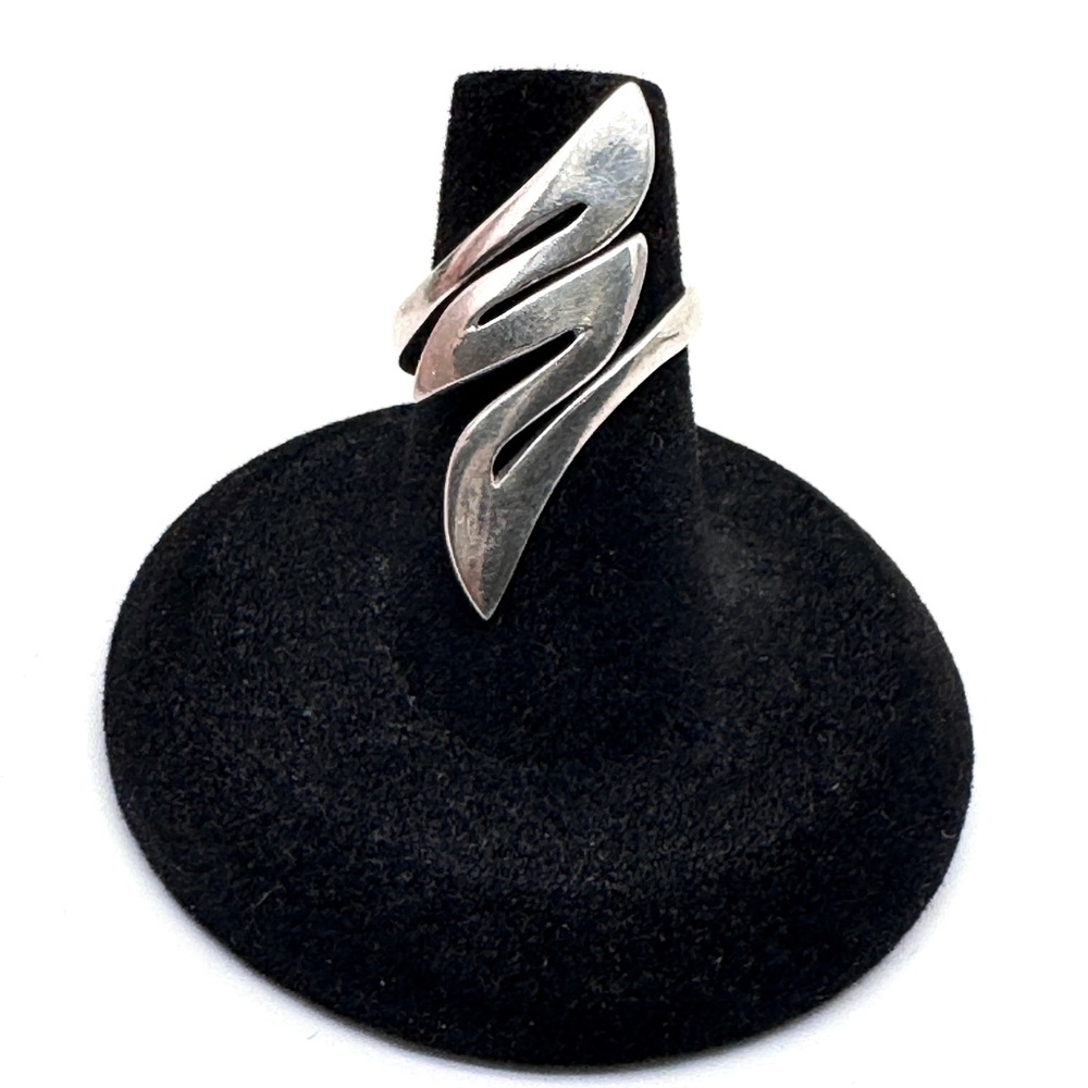 Vintage Sterling Silver Abstract Wavy Zigzag Ring Size 7
